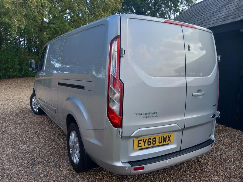 FORD TRANSIT CUSTOM