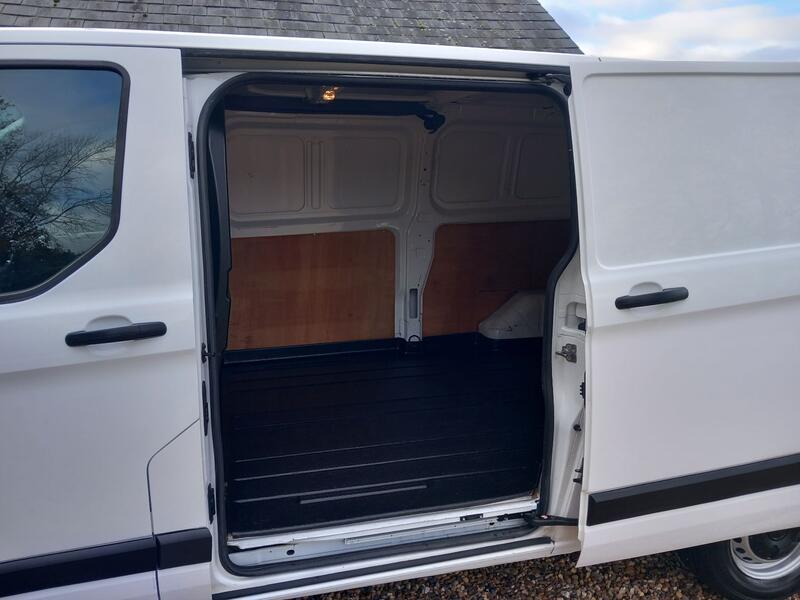FORD TRANSIT CUSTOM