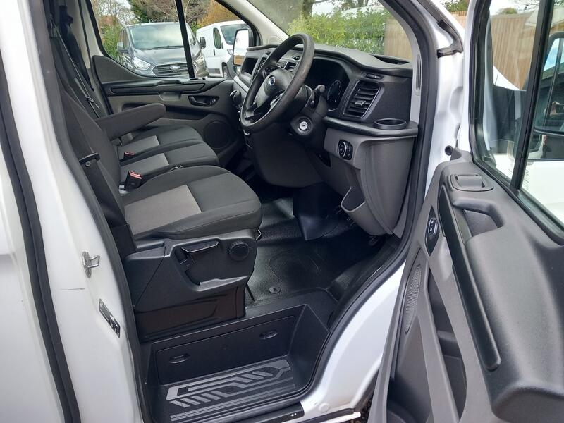 FORD TRANSIT CUSTOM