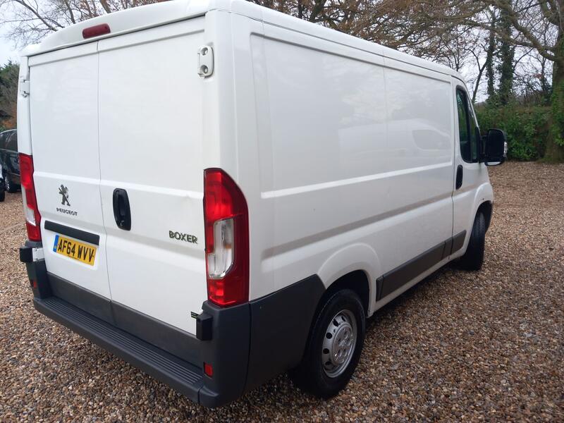 PEUGEOT BOXER