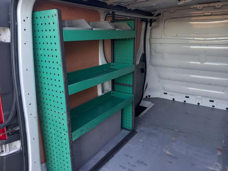 RENAULT TRAFIC