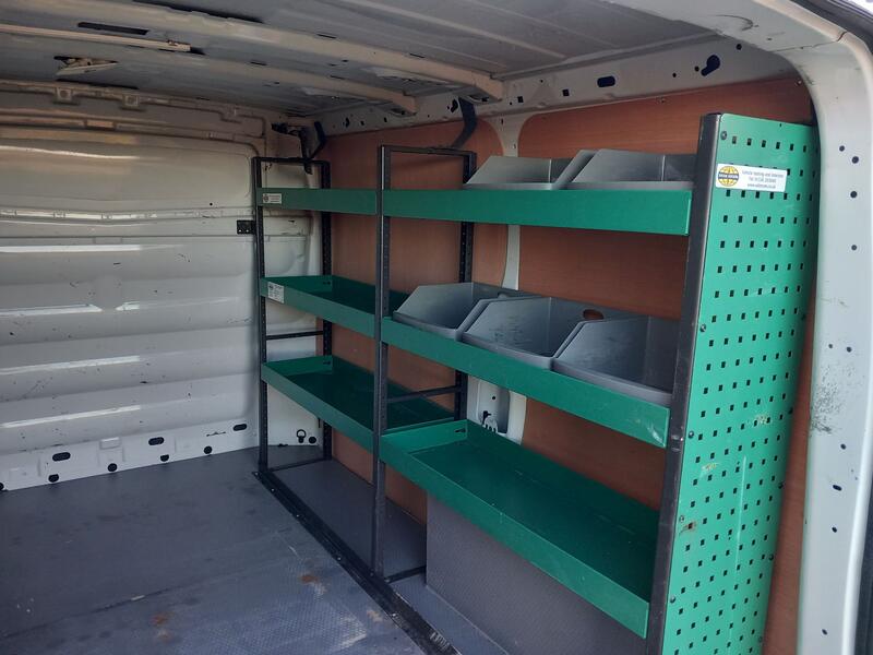 RENAULT TRAFIC