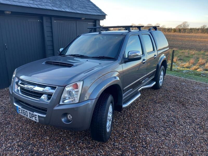 ISUZU RODEO