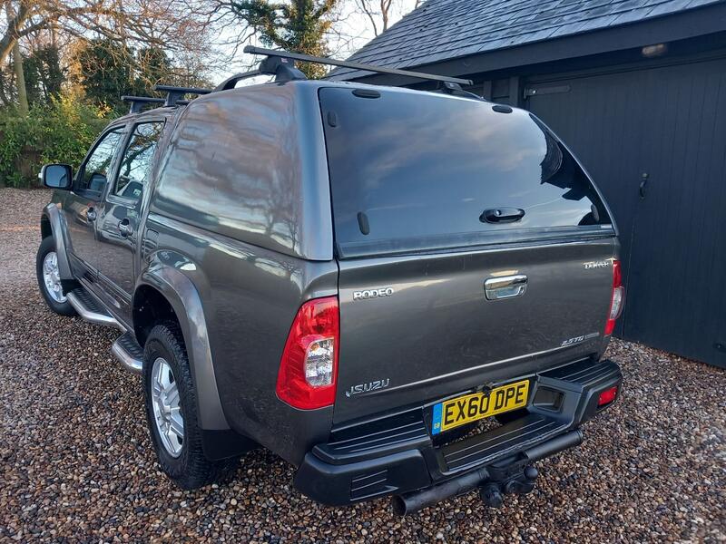 ISUZU RODEO