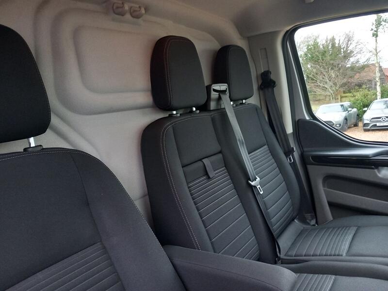 FORD TRANSIT CUSTOM
