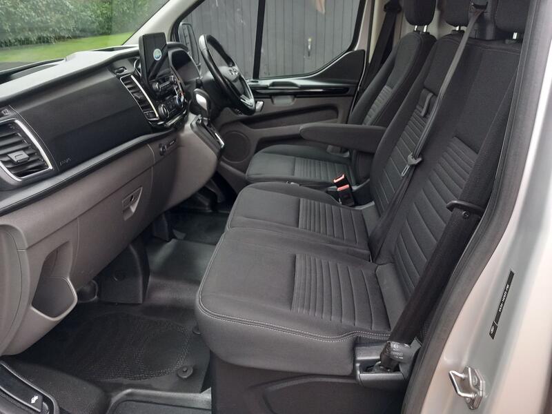 FORD TRANSIT CUSTOM