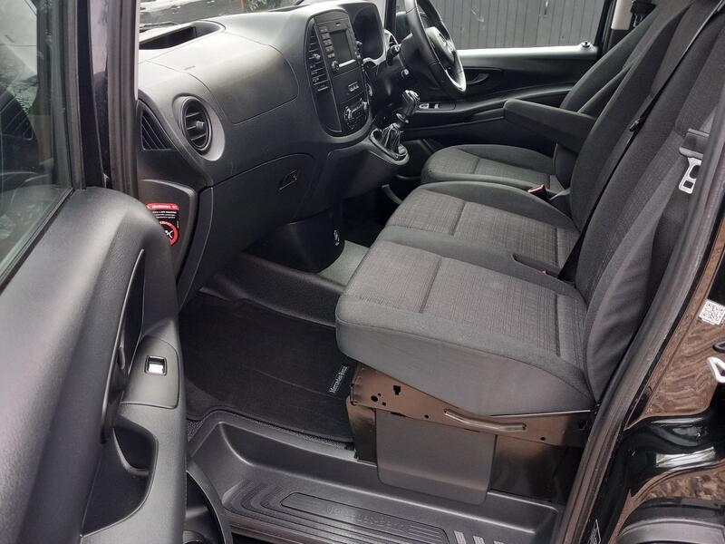 MERCEDES-BENZ VITO