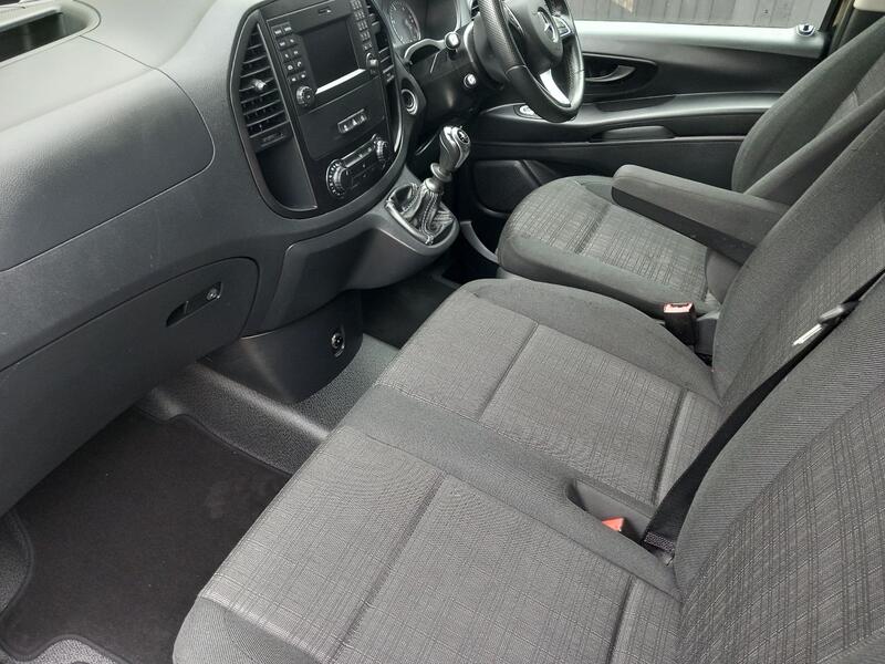 MERCEDES-BENZ VITO