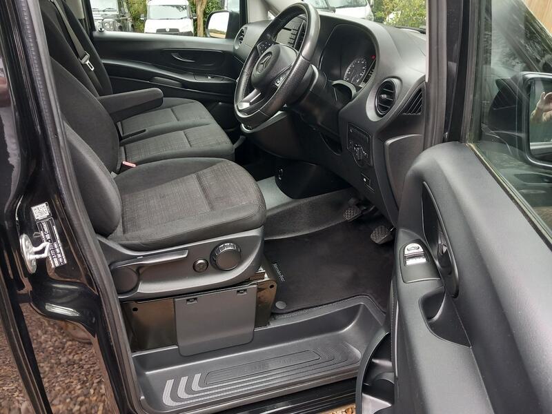 MERCEDES-BENZ VITO