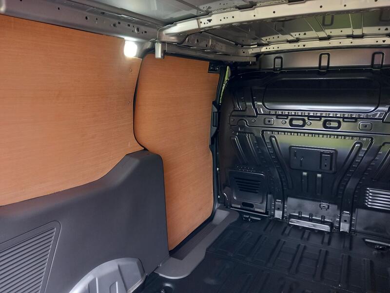 FORD TRANSIT CONNECT
