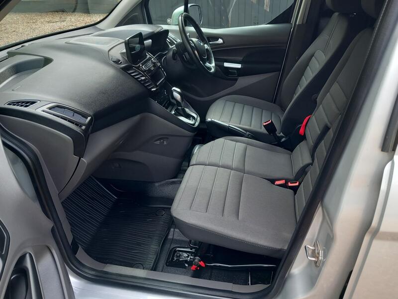 FORD TRANSIT CONNECT