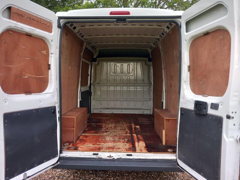 PEUGEOT BOXER