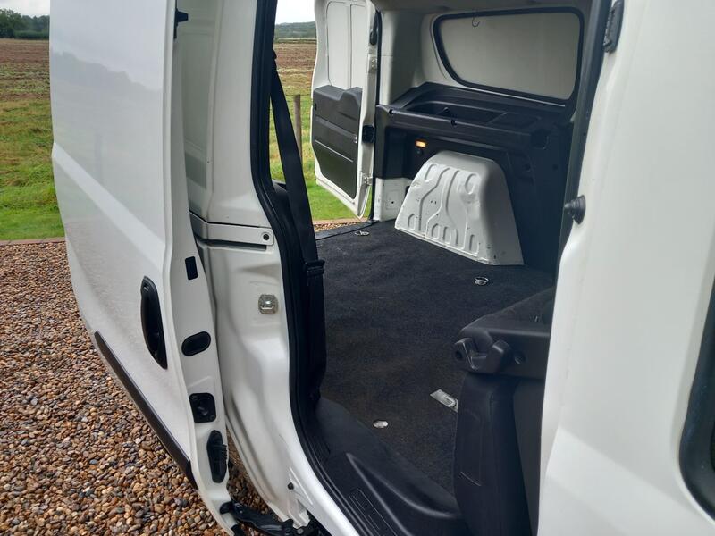 VAUXHALL COMBO