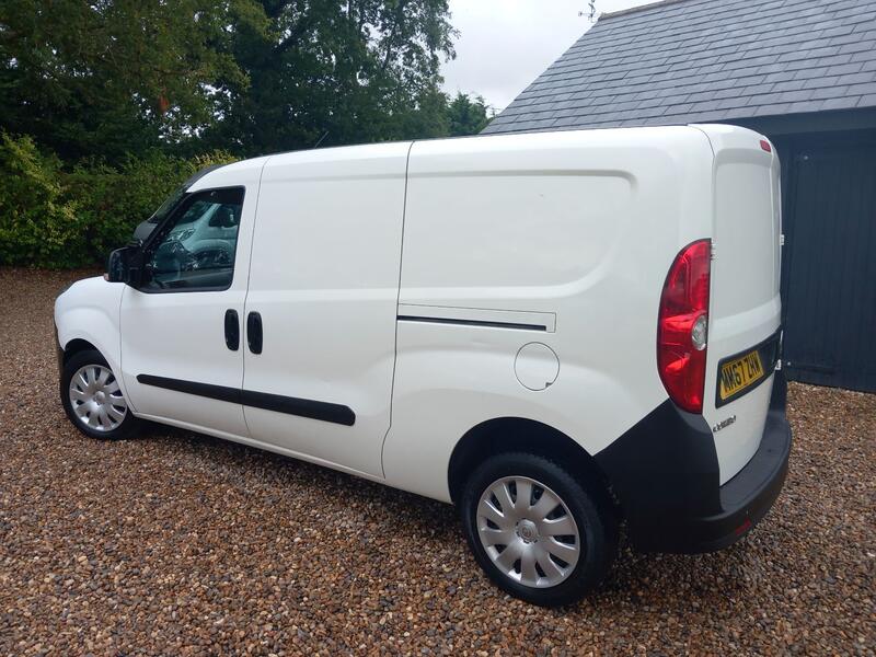 VAUXHALL COMBO