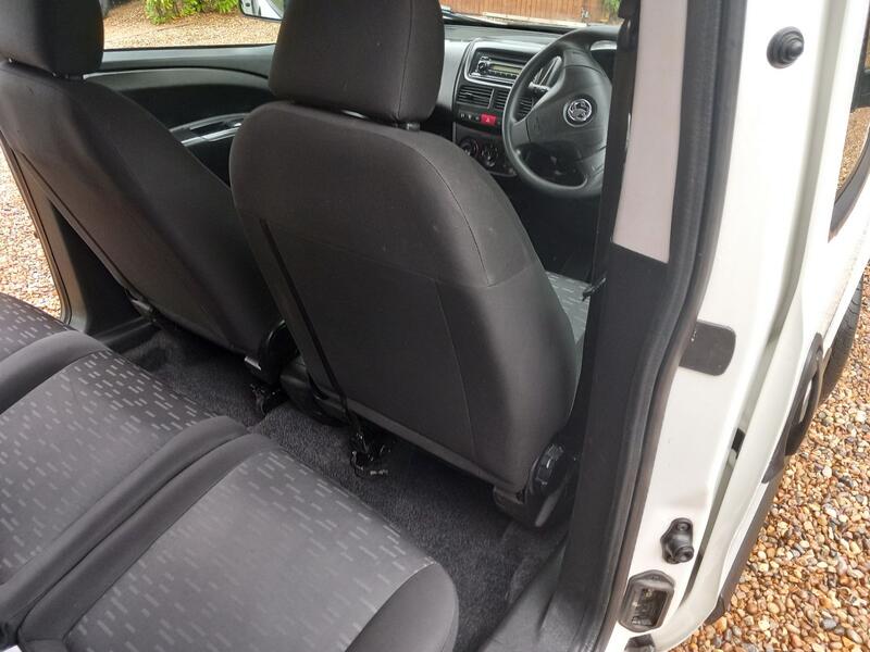 VAUXHALL COMBO
