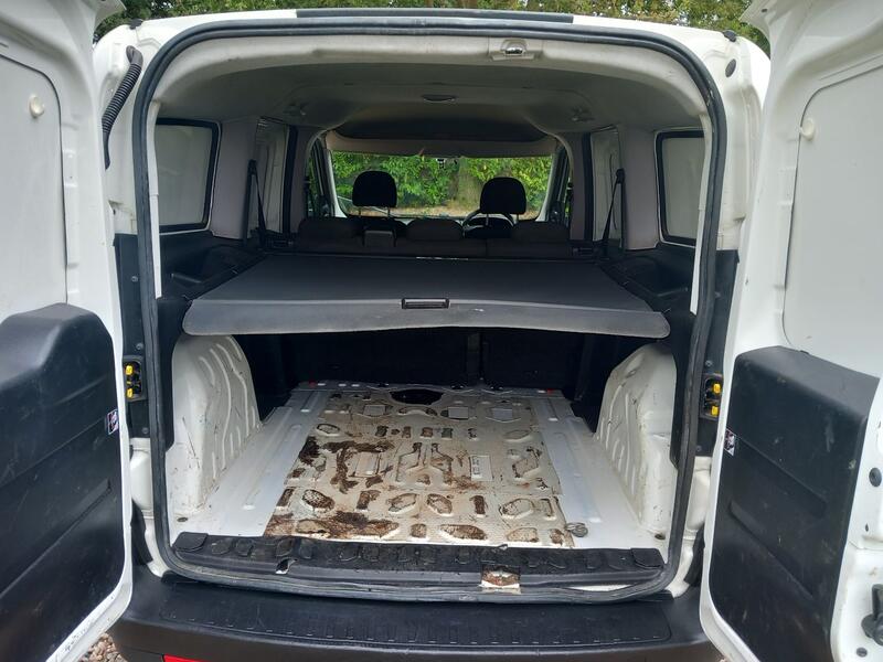 VAUXHALL COMBO