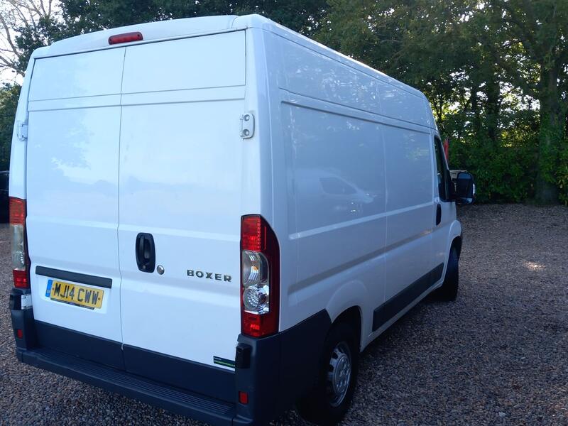 PEUGEOT BOXER