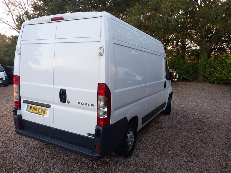 PEUGEOT BOXER