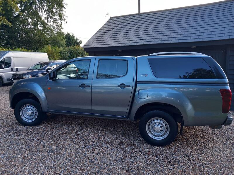 ISUZU D-MAX