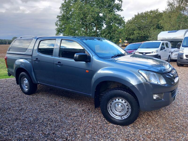 ISUZU D-MAX