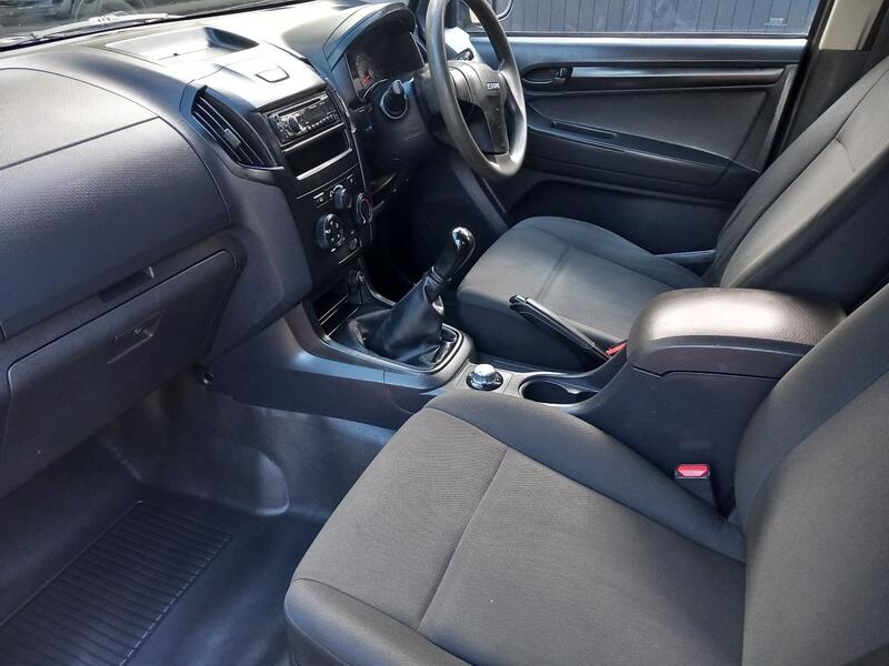 ISUZU D-MAX