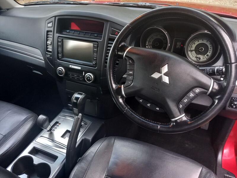 MITSUBISHI SHOGUN