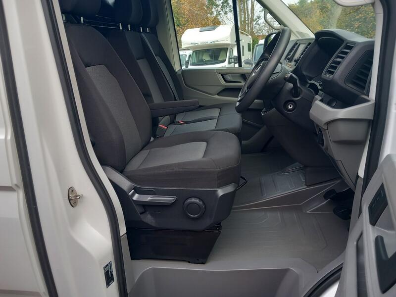 VOLKSWAGEN CRAFTER
