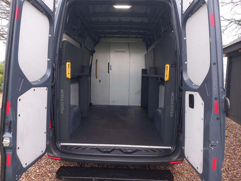MERCEDES-BENZ SPRINTER