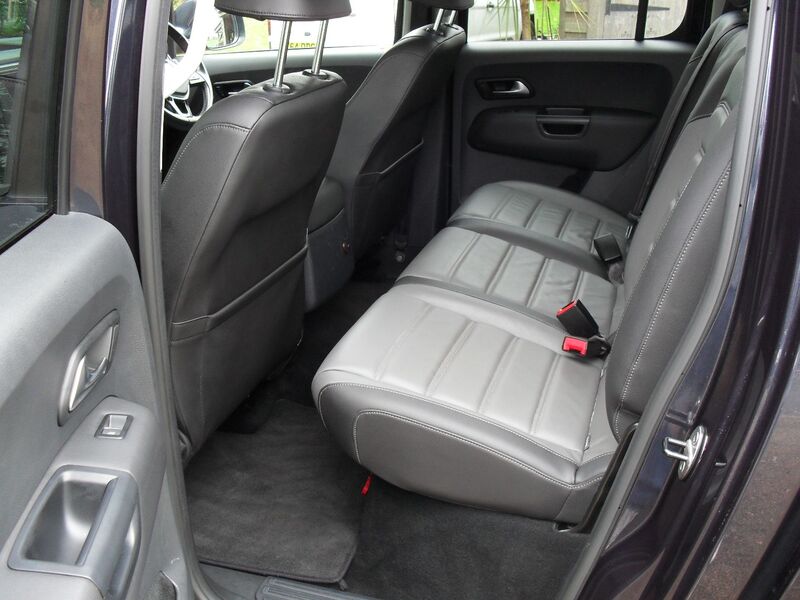 VOLKSWAGEN AMAROK