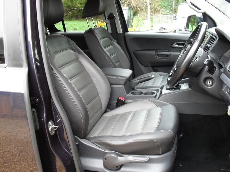 VOLKSWAGEN AMAROK