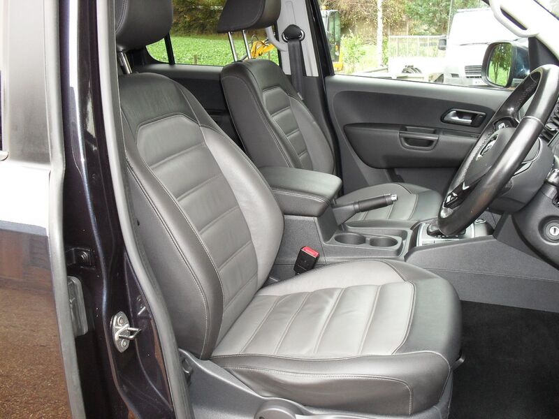 VOLKSWAGEN AMAROK