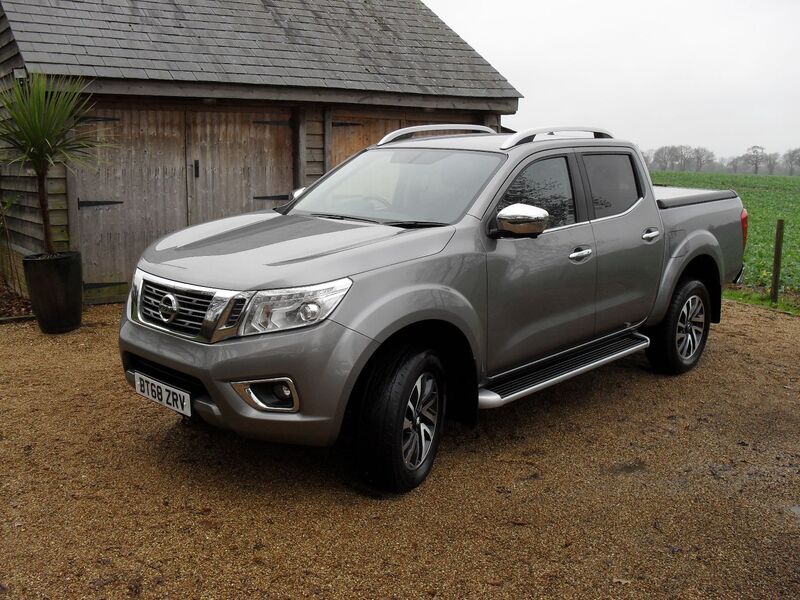 NISSAN NAVARA