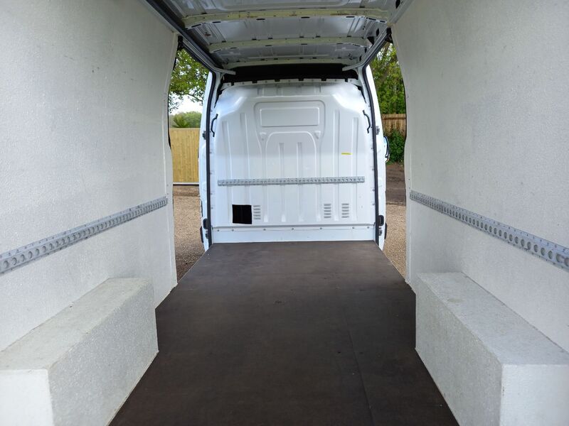 VAUXHALL MOVANO
