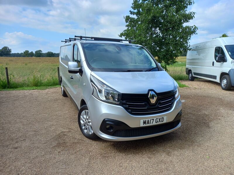 RENAULT TRAFIC