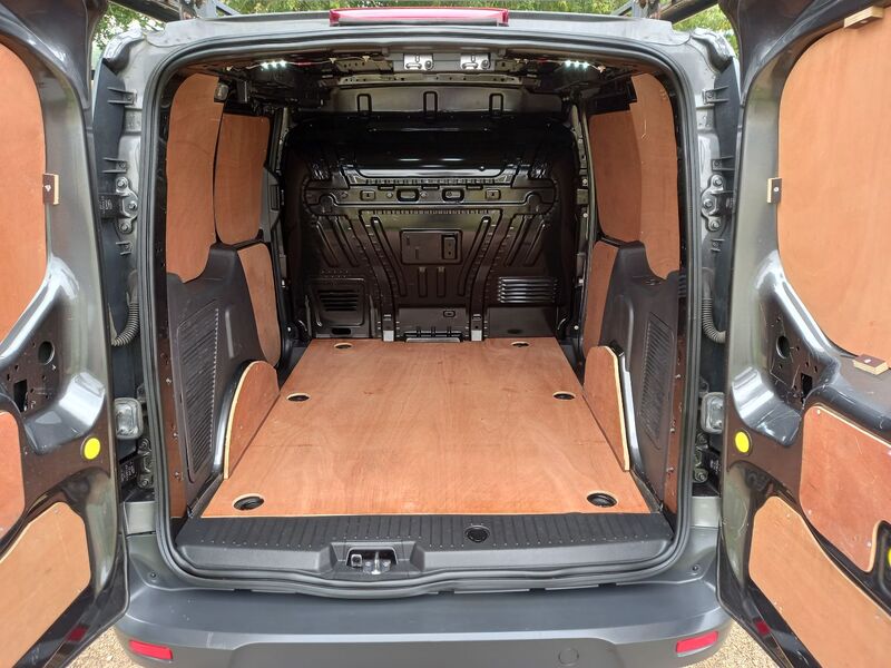 FORD TRANSIT CONNECT