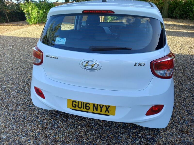 HYUNDAI I10