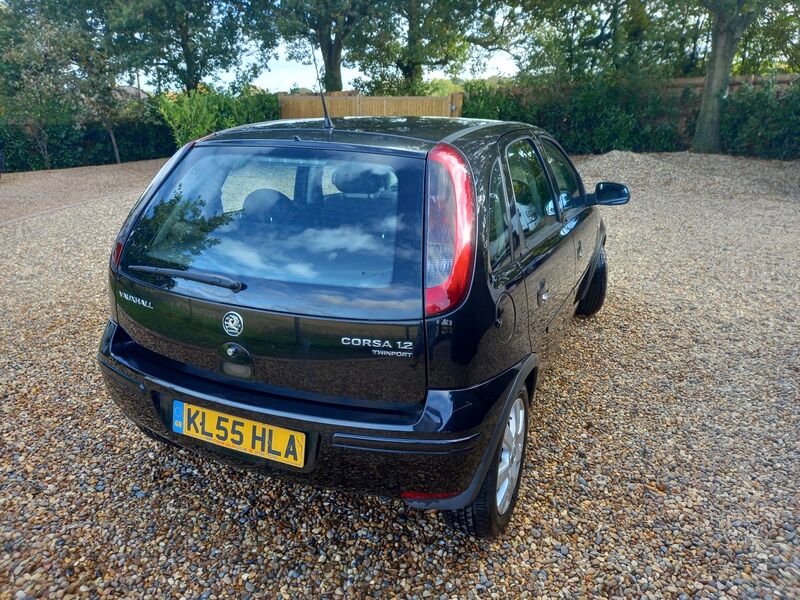 VAUXHALL CORSA