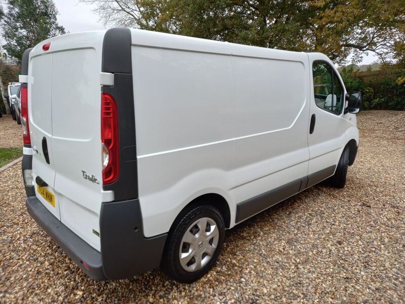 RENAULT TRAFIC