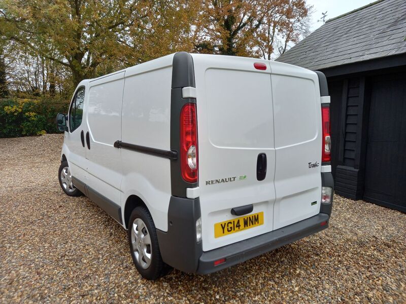 RENAULT TRAFIC