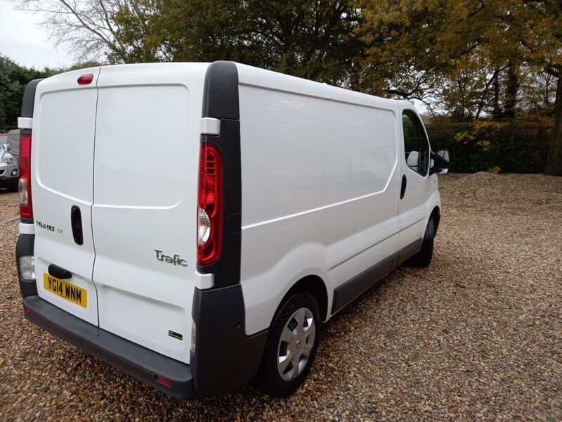 RENAULT TRAFIC
