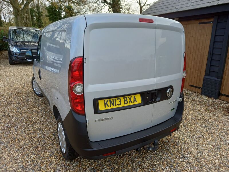 VAUXHALL COMBO