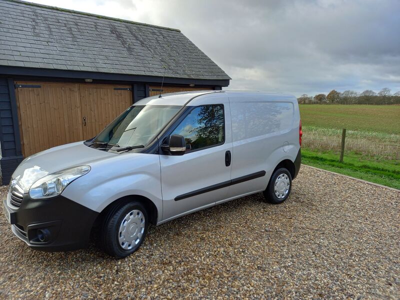 VAUXHALL COMBO