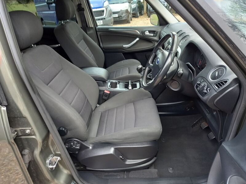 FORD GALAXY