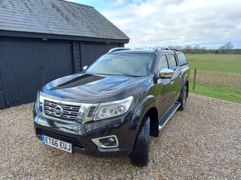 NISSAN NAVARA