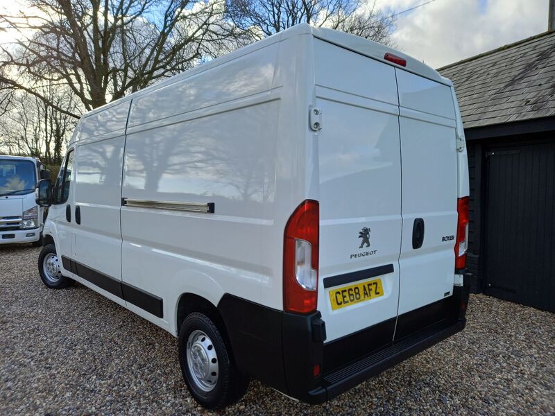 PEUGEOT BOXER