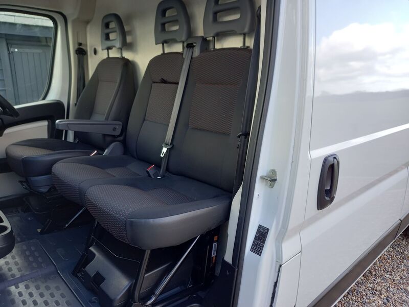 PEUGEOT BOXER