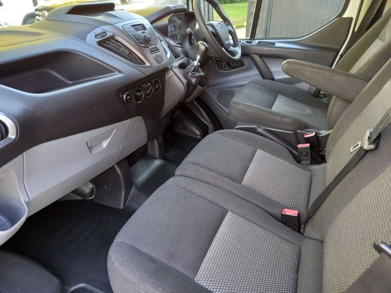 FORD TRANSIT CUSTOM