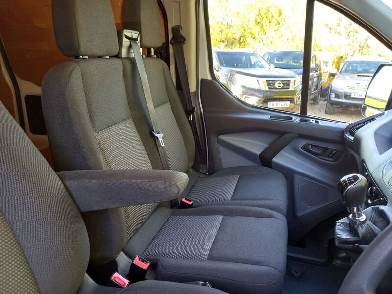 FORD TRANSIT CUSTOM