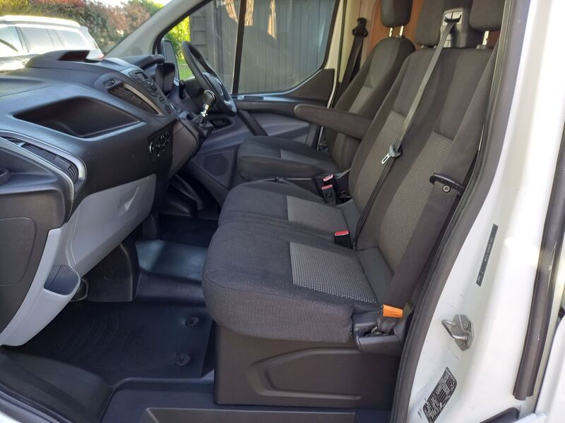 FORD TRANSIT CUSTOM