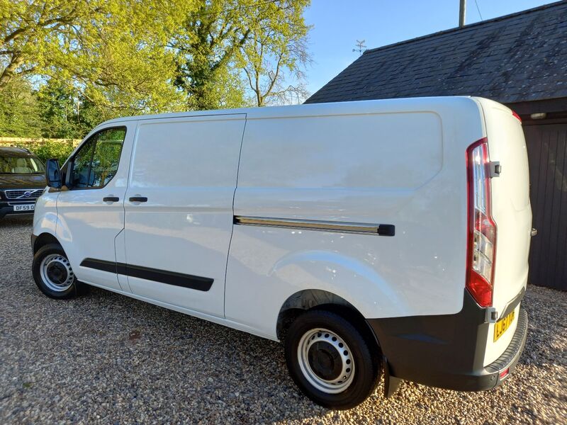 FORD TRANSIT CUSTOM
